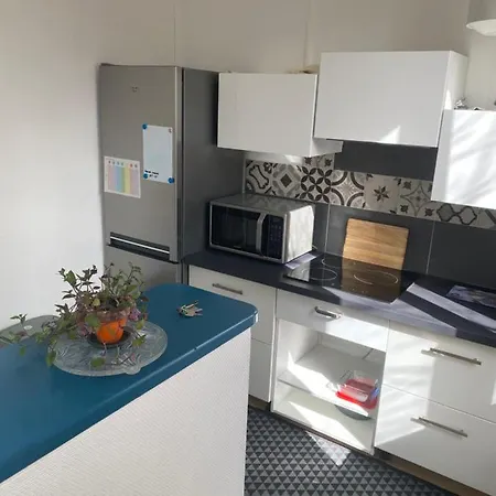 Appartement Toufaire Au Calme** 40m2 Rochefort